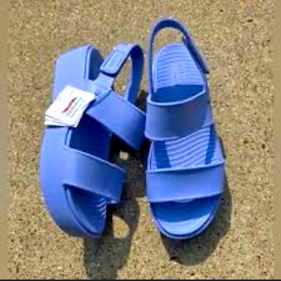 Skechers Foamies ArchFit Comfort Solution  periwinkle Women's Sandals size 9 New - Picture 1 of 10